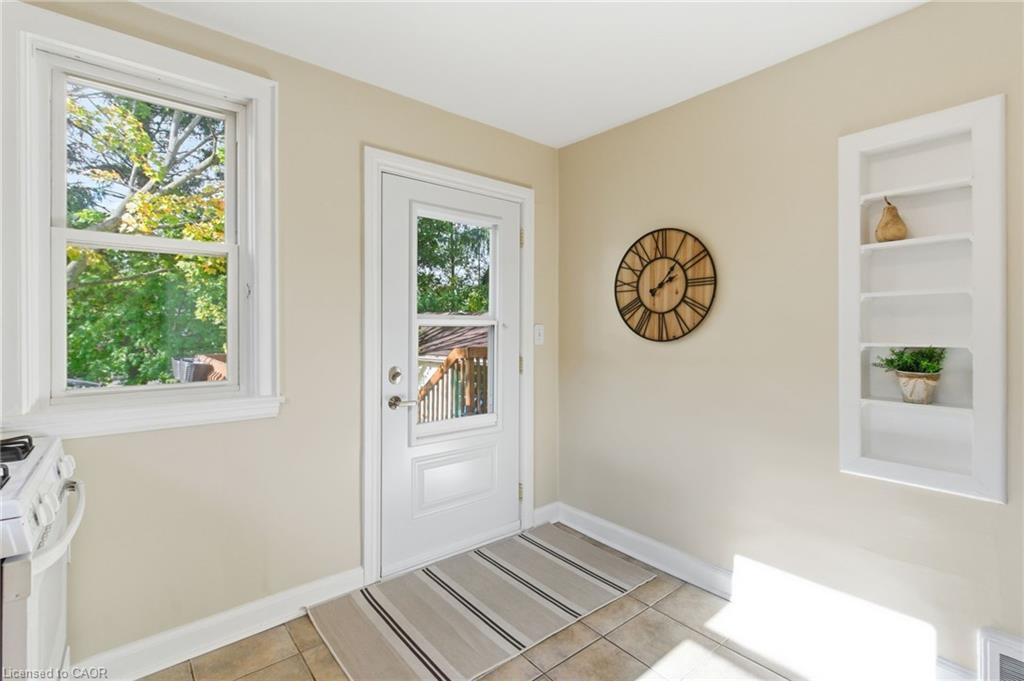 76 East 15Th Street, Hamilton, ON - Indoor Photo Showing Other Room