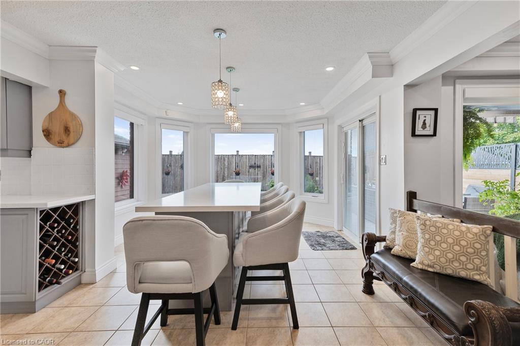 10 Vega Crescent, Stoney Creek, ON - Indoor