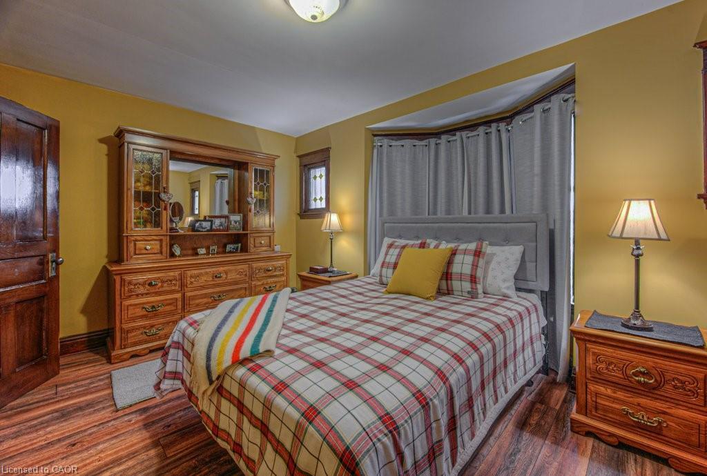81 Beechwood Avenue, Hamilton, ON - Indoor Photo Showing Bedroom