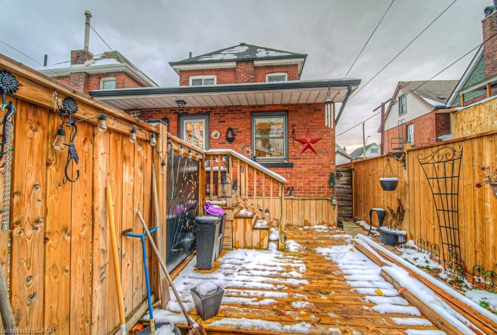 81 Beechwood Avenue, Hamilton, ON - Outdoor