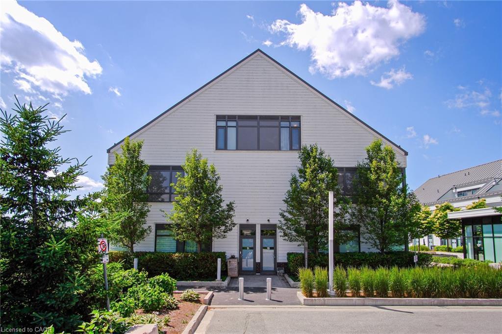 10-233 Broward Way, Innisfil, ON - Outdoor With Facade