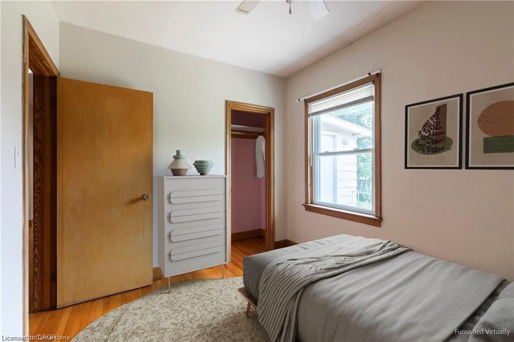 18 Masterson Drive, St. Catharines, ON - Indoor Photo Showing Bedroom