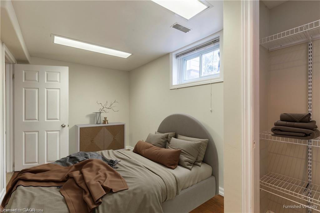 18 Masterson Drive, St. Catharines, ON - Indoor