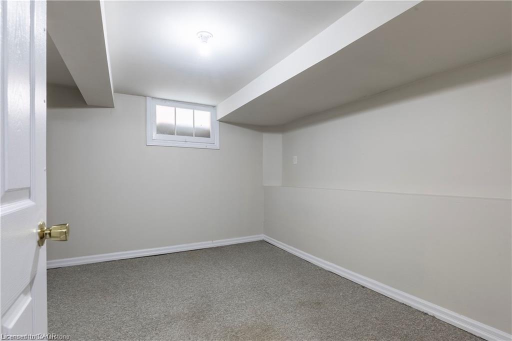 18 Masterson Drive, St. Catharines, ON - Indoor Photo Showing Other Room
