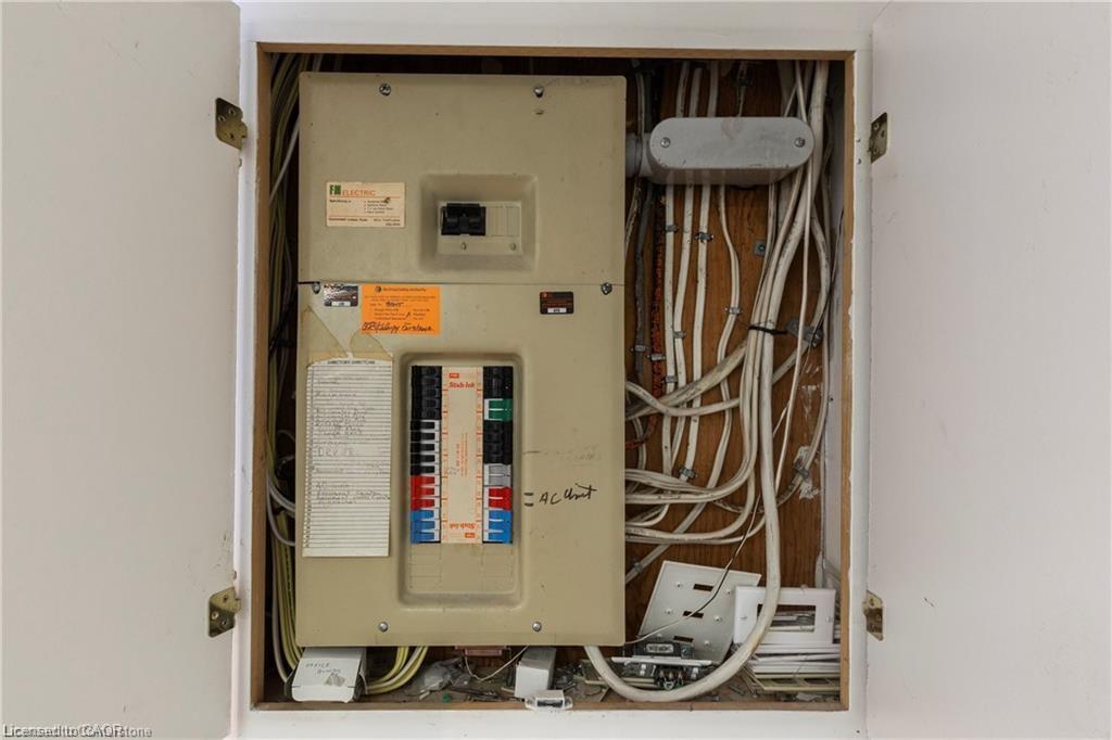 18 Masterson Drive, St. Catharines, ON - Indoor