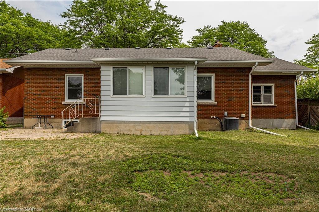 18 Masterson Drive, St. Catharines, ON - Outdoor With Exterior