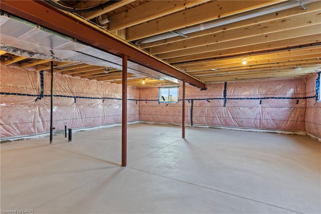 7455 Majestic Trail, Niagara Falls, ON - Indoor Photo Showing Basement