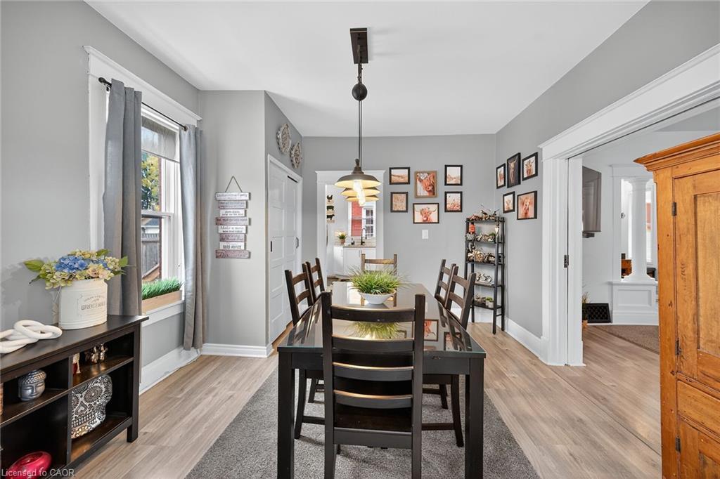 22 Griffith Street, Welland, ON - Indoor Photo Showing Dining Room