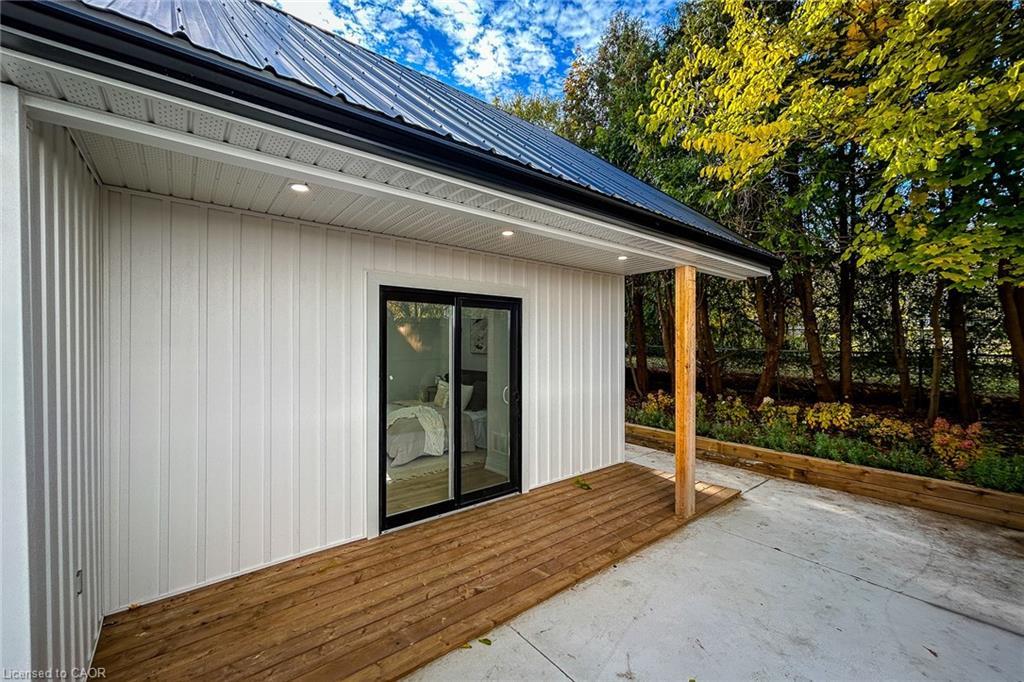 654 West 5Th Street, Hamilton, ON - Outdoor With Exterior