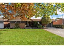 448 Bunting Road St. Catharines, ON L2M 3Z4