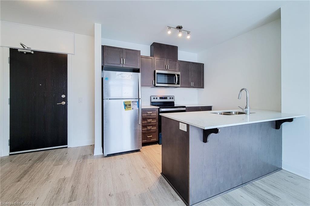 518-1936 Rymal Road E, Hamilton, ON - Indoor Photo Showing Kitchen With Double Sink