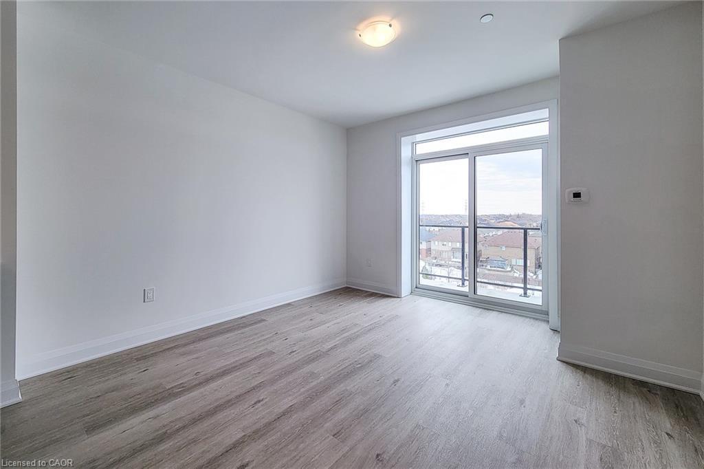 518-1936 Rymal Road E, Hamilton, ON - Indoor Photo Showing Other Room