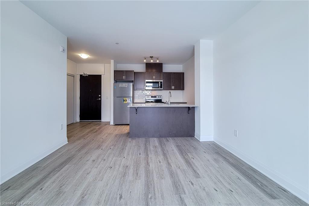 518-1936 Rymal Road E, Hamilton, ON - Indoor Photo Showing Kitchen