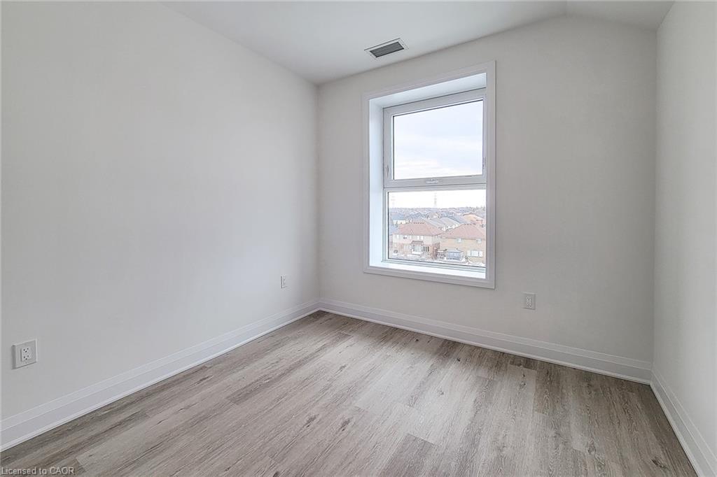 518-1936 Rymal Road E, Hamilton, ON - Indoor Photo Showing Other Room