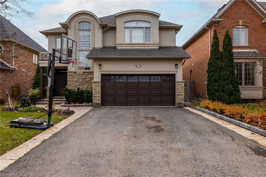 2472 Chaplin Road, Oakville, ON - Outdoor With Facade