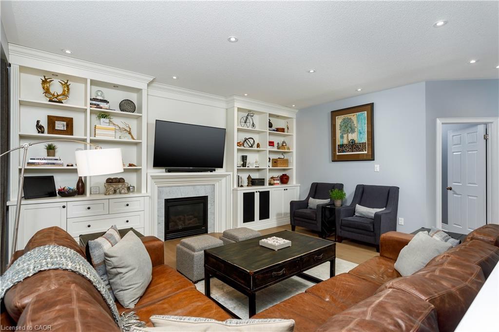 2472 Chaplin Road, Oakville, ON - Indoor Photo Showing Living Room With Fireplace