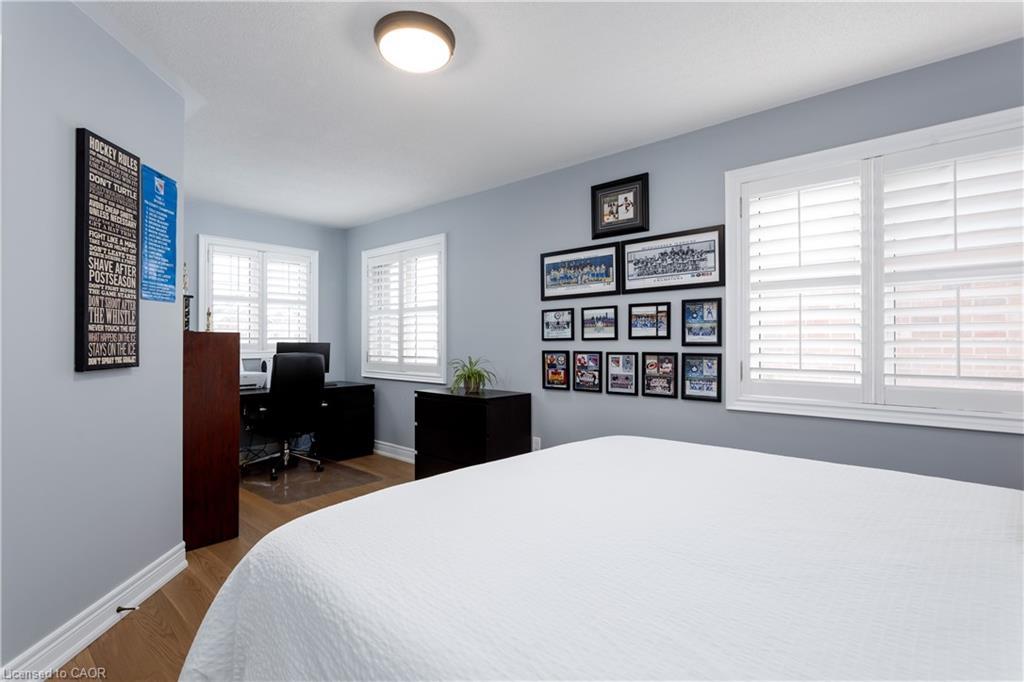 2472 Chaplin Road, Oakville, ON - Indoor Photo Showing Bedroom