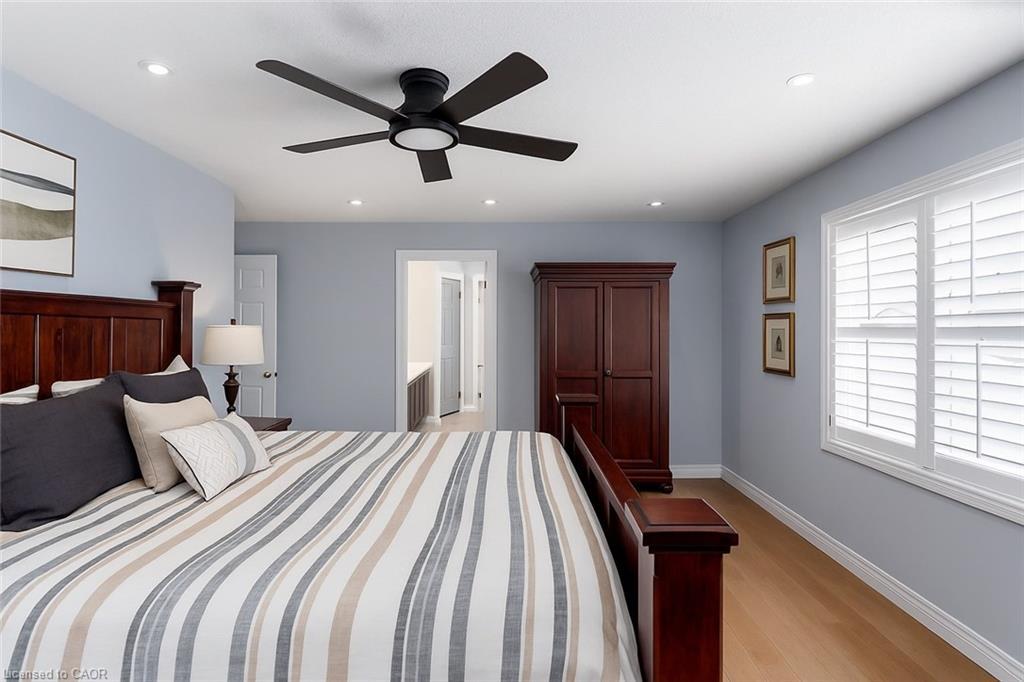 2472 Chaplin Road, Oakville, ON - Indoor Photo Showing Bedroom
