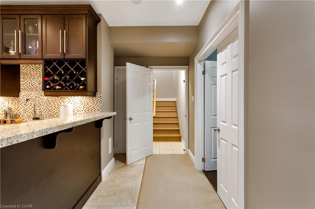 2472 Chaplin Road, Oakville, ON - Indoor Photo Showing Other Room