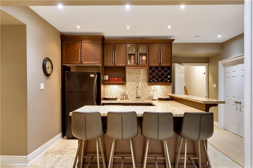 2472 Chaplin Road, Oakville, ON - Indoor