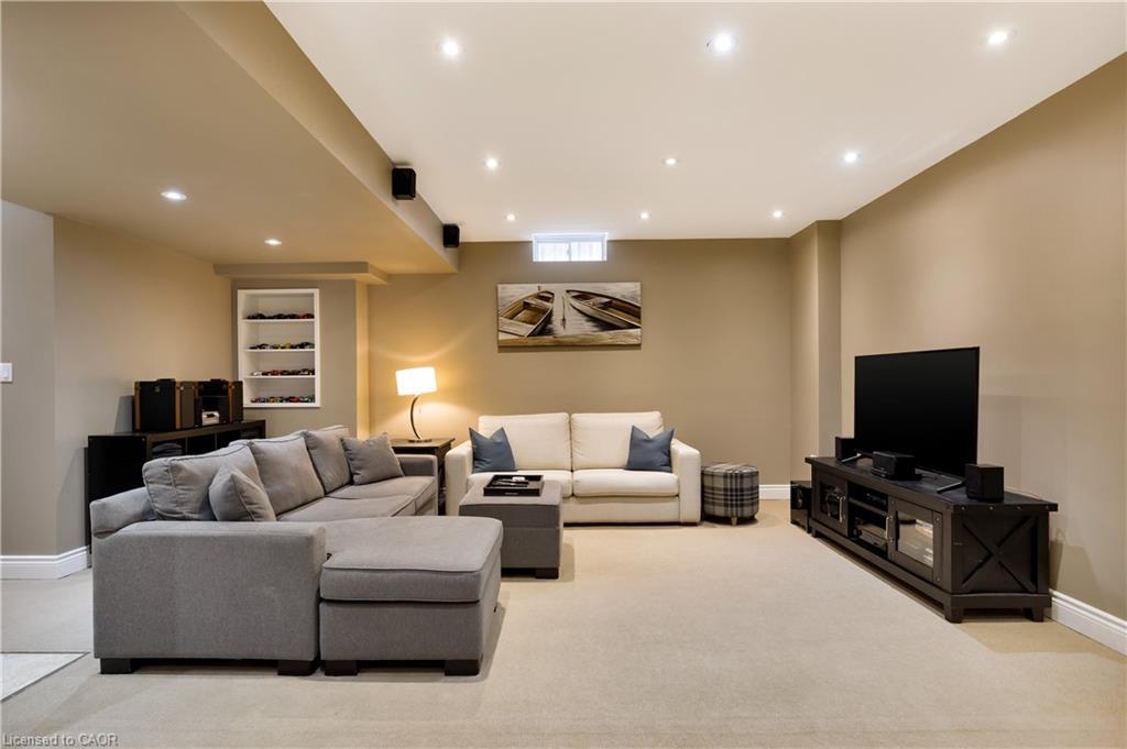 2472 Chaplin Road, Oakville, ON - Indoor