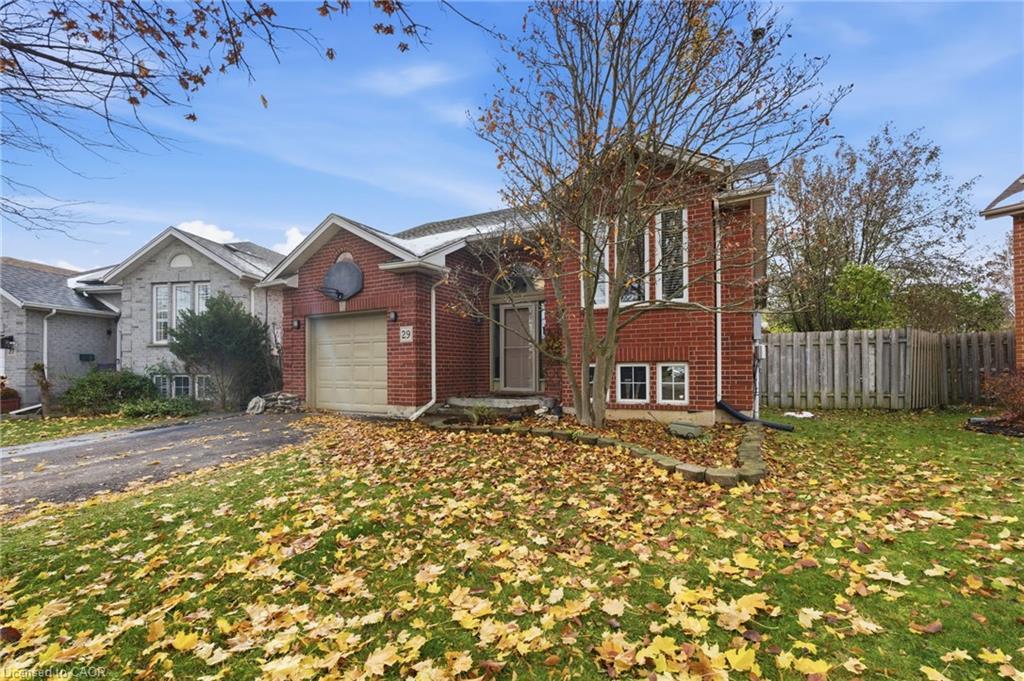 29 Strong Court, Brantford, ON - Outdoor