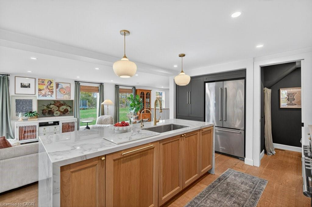 5 Lees Line, Lowbanks, ON - Indoor Photo Showing Kitchen