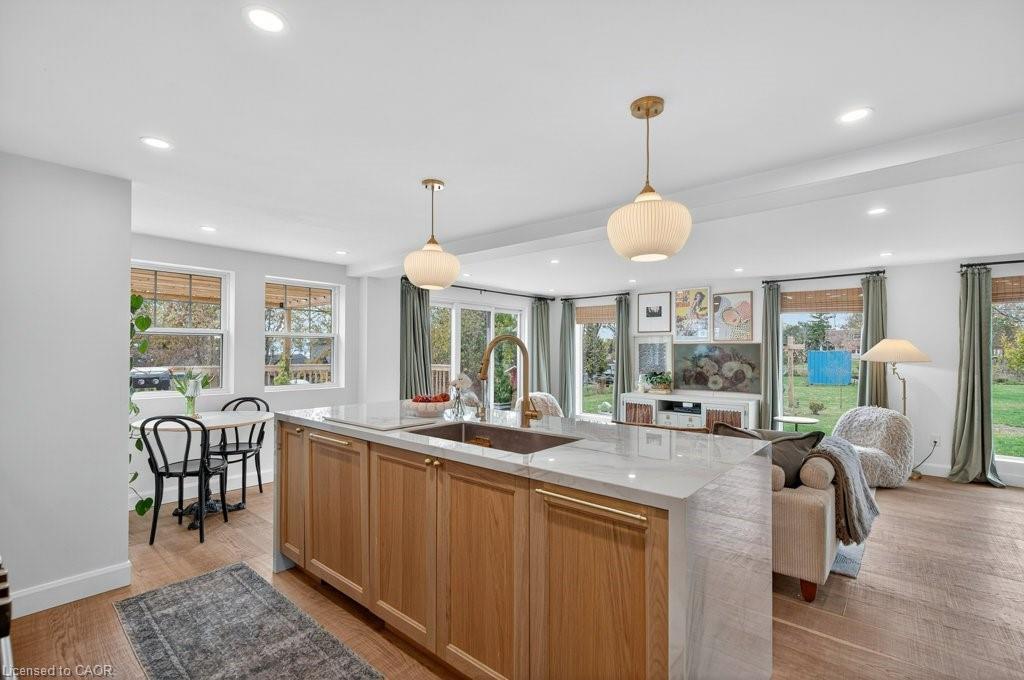 5 Lees Line, Lowbanks, ON - Indoor