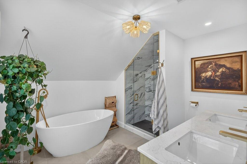 5 Lees Line, Lowbanks, ON - Indoor Photo Showing Bathroom