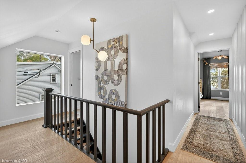 5 Lees Line, Lowbanks, ON - Indoor Photo Showing Other Room