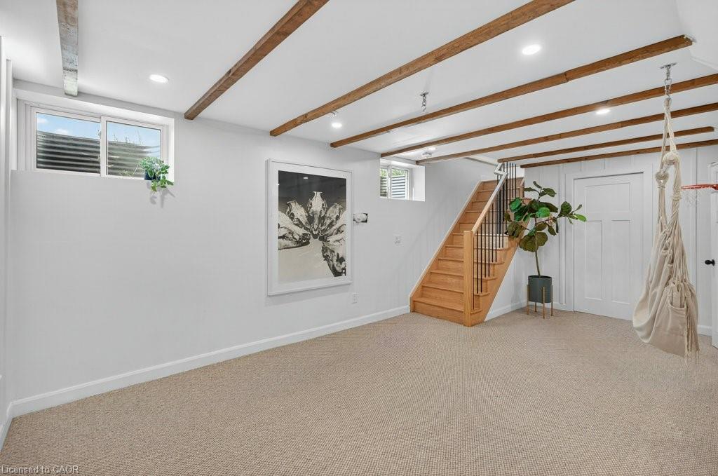 5 Lees Line, Lowbanks, ON - Indoor Photo Showing Other Room