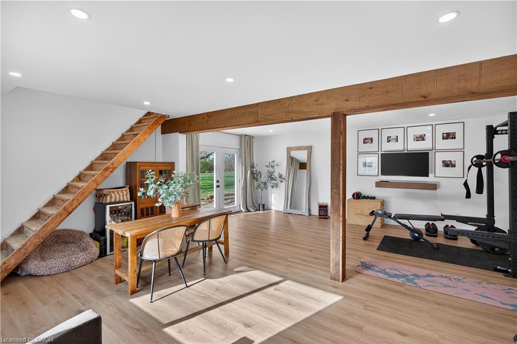 5 Lees Line, Lowbanks, ON - Indoor