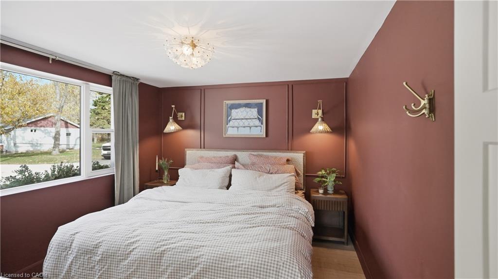 5 Lees Line, Lowbanks, ON - Indoor Photo Showing Bedroom