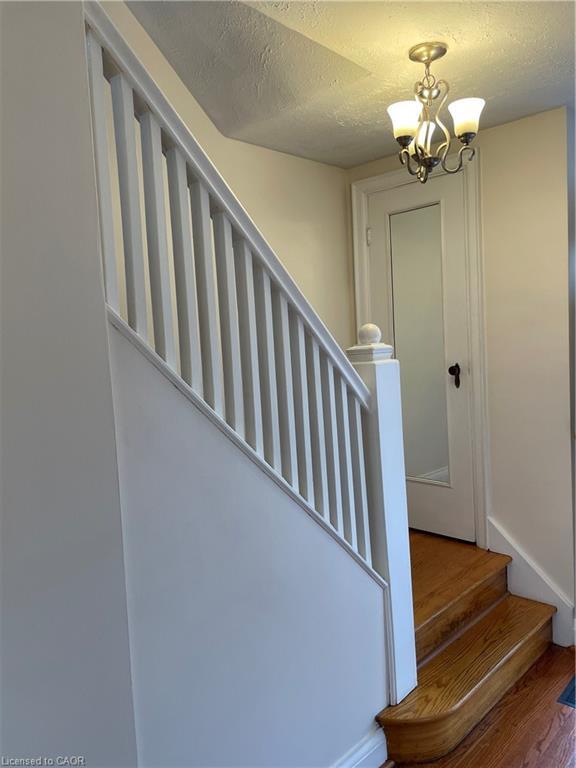 111 Ottawa Street, Hamilton, ON - Indoor Photo Showing Other Room