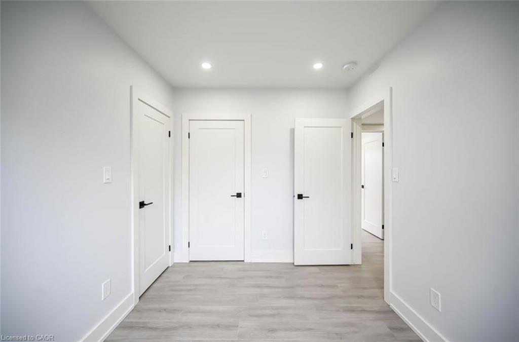 2-7 Chester Road, Hamilton, ON - Indoor Photo Showing Other Room
