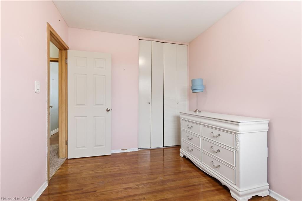 Upper-12 Cecilia Court, Hamilton, ON - Indoor