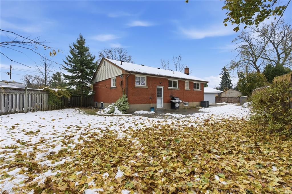 Upper-12 Cecilia Court, Hamilton, ON - Outdoor