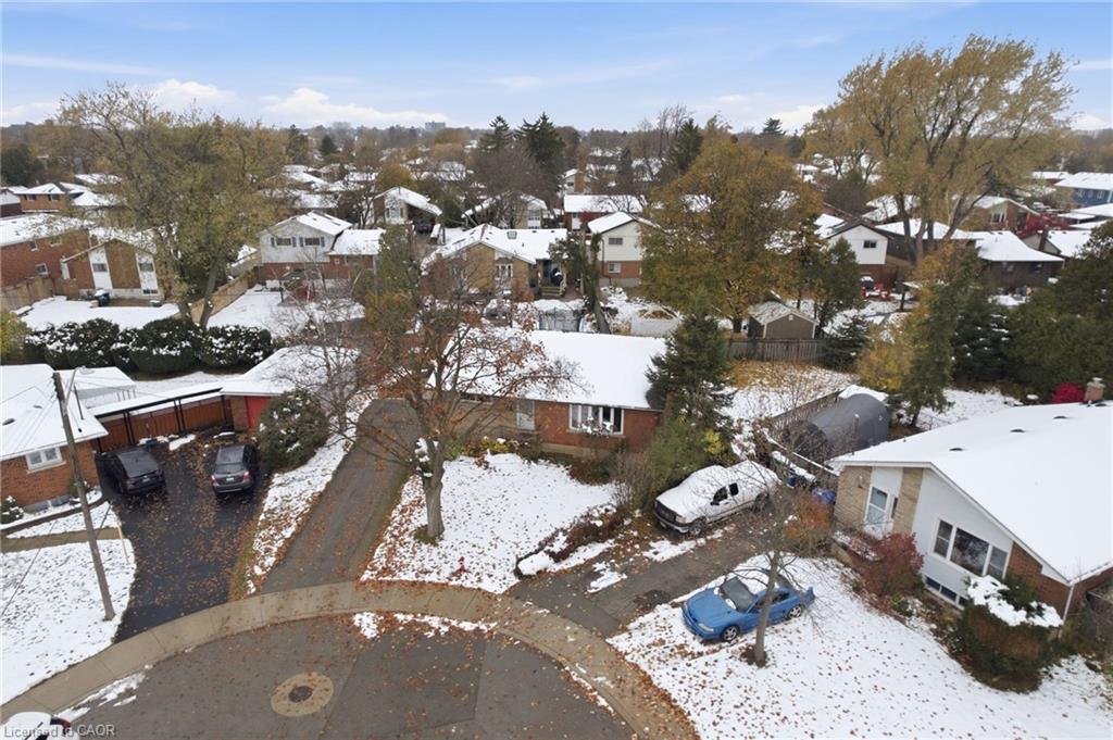 Upper-12 Cecilia Court, Hamilton, ON - Outdoor With View