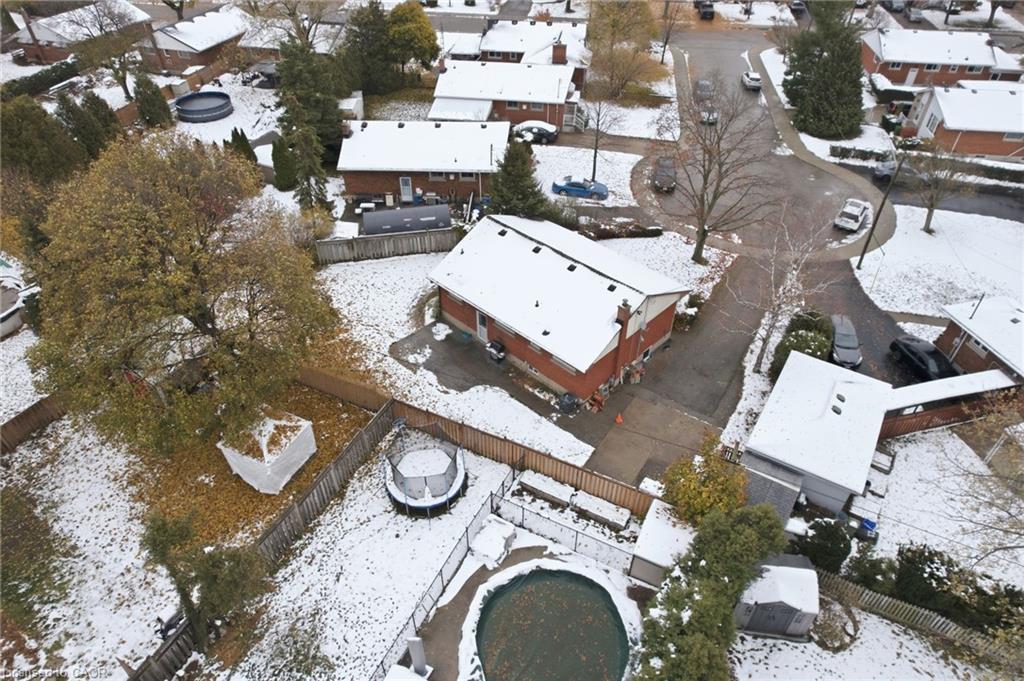 Upper-12 Cecilia Court, Hamilton, ON - Outdoor