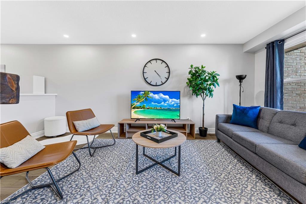 Main-2258 Manchester Drive, Burlington, ON - Indoor