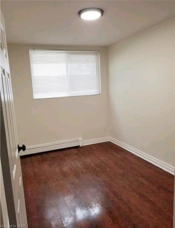 9-163 Chandler Drive, Kitchener, ON - Indoor Photo Showing Other Room