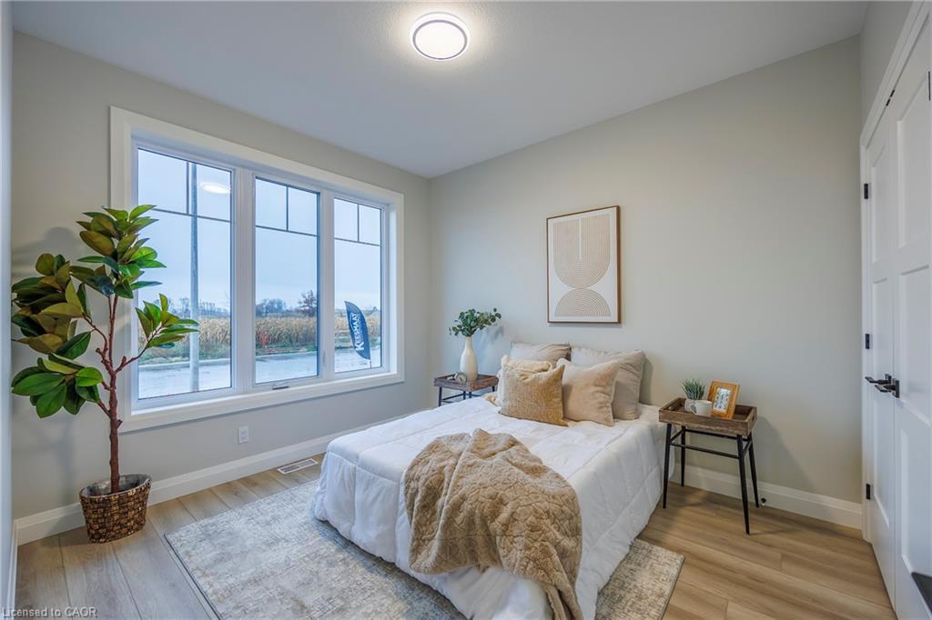 377 Argyle Avenue, Delhi, ON - Indoor Photo Showing Bedroom