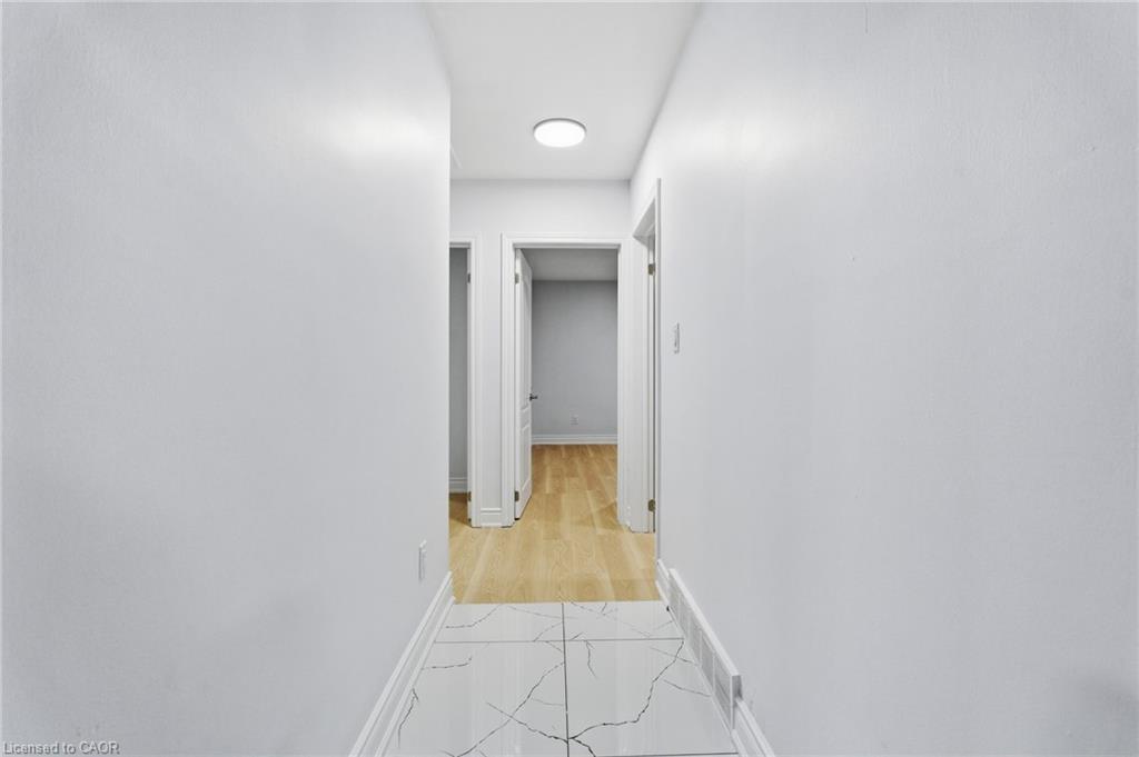 3 Algonquin Avenue, Dundas, ON - Indoor Photo Showing Other Room