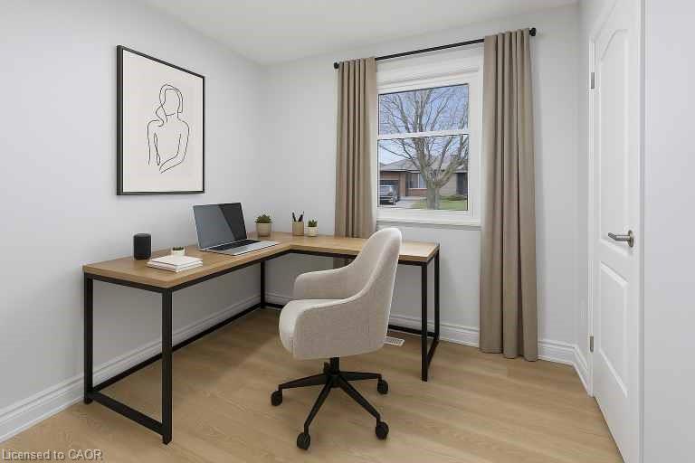 3 Algonquin Avenue, Dundas, ON - Indoor Photo Showing Office