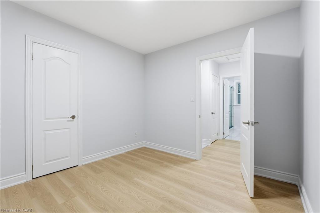 3 Algonquin Avenue, Dundas, ON - Indoor Photo Showing Other Room