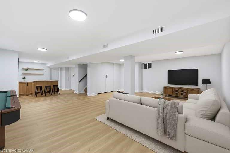 3 Algonquin Avenue, Dundas, ON - Indoor