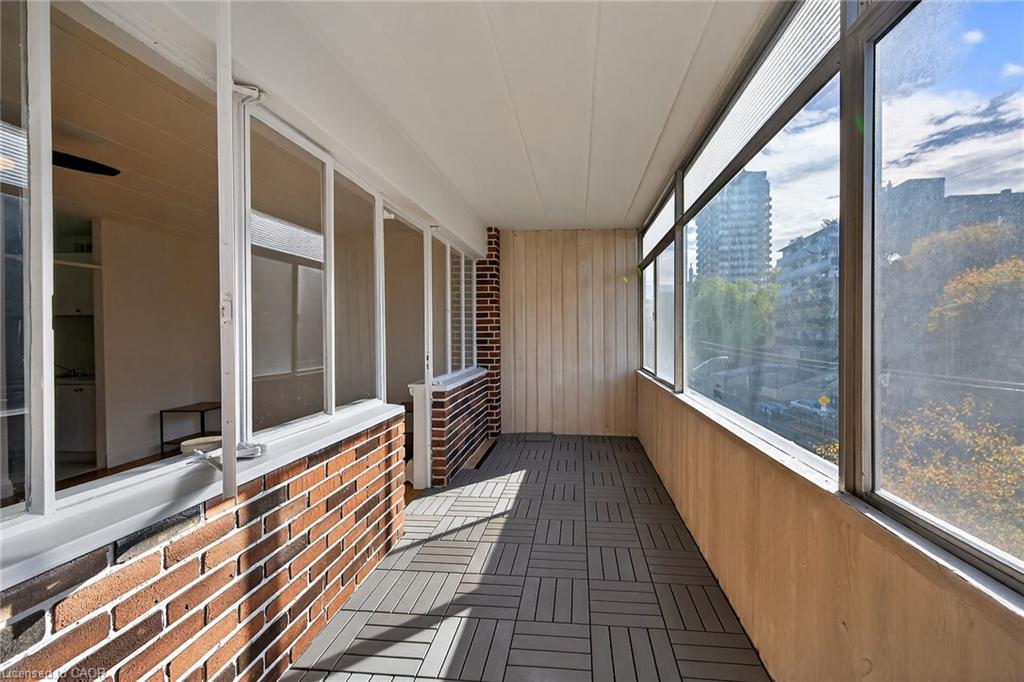 405-107 St Josephs Drive, Hamilton, ON - Outdoor With Exterior