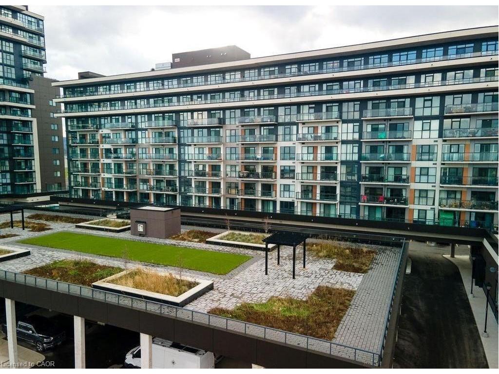 810-560 North Service Road, Grimsby, ON - Outdoor With Balcony With Facade