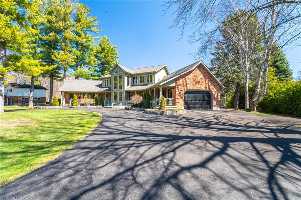 587 Hillcrest Road, Simcoe, ON - Outdoor With Facade