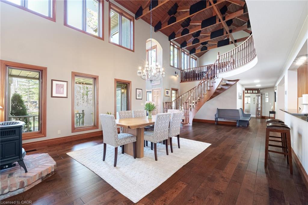 587 Hillcrest Road, Simcoe, ON - Indoor Photo Showing Dining Room